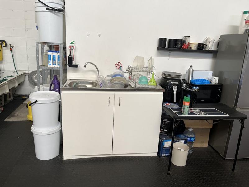 To Let commercial Property for Rent in Maitland Western Cape